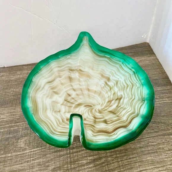 Art Glass Shell Dish - Picture 1 of 2